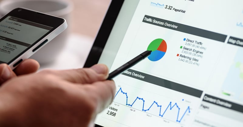 Éviter le duplicate content et gérer la cannibalisation SEO : le guide